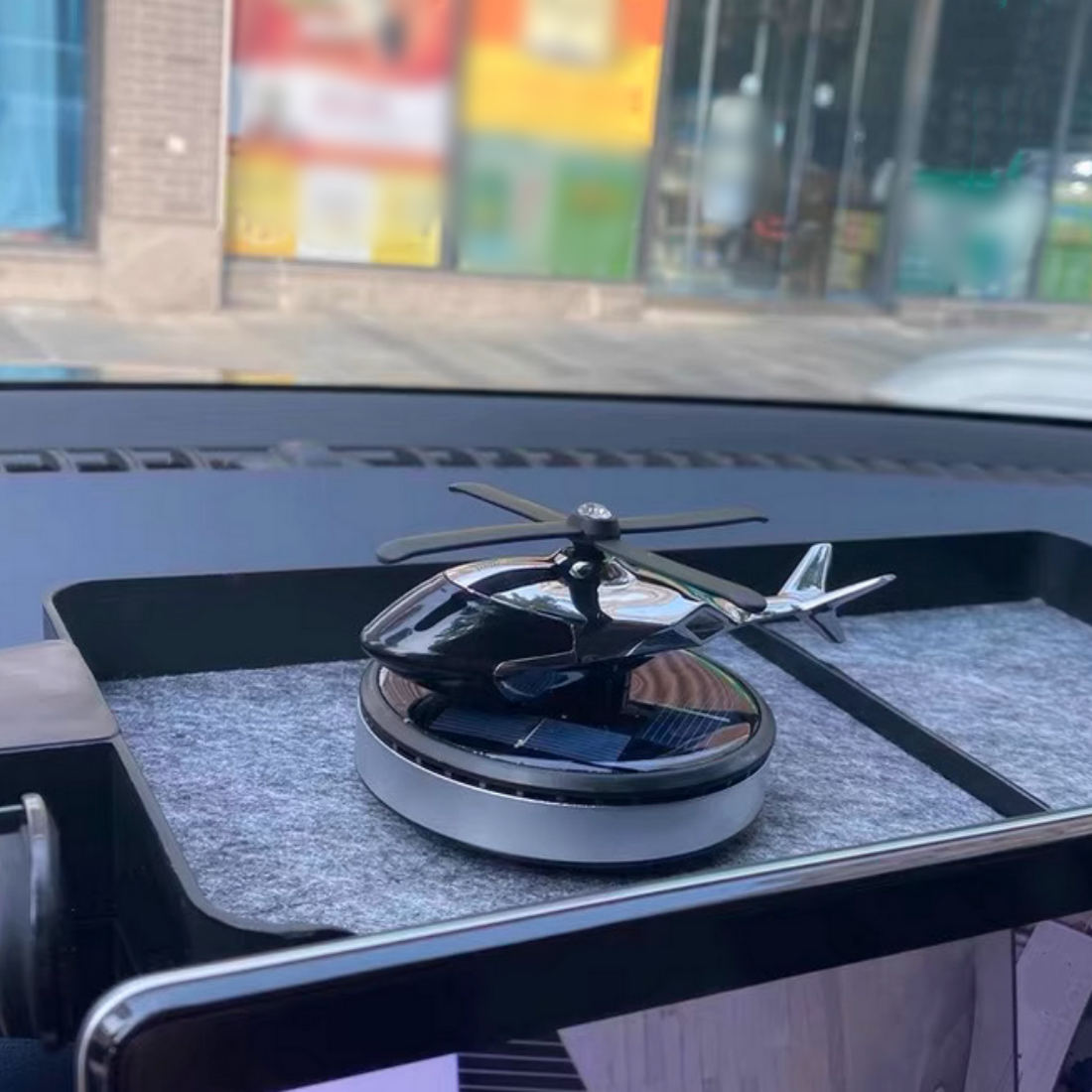 Helicopter-Style Solar-Powered Car Air Freshener Souvenir - RAZORDON