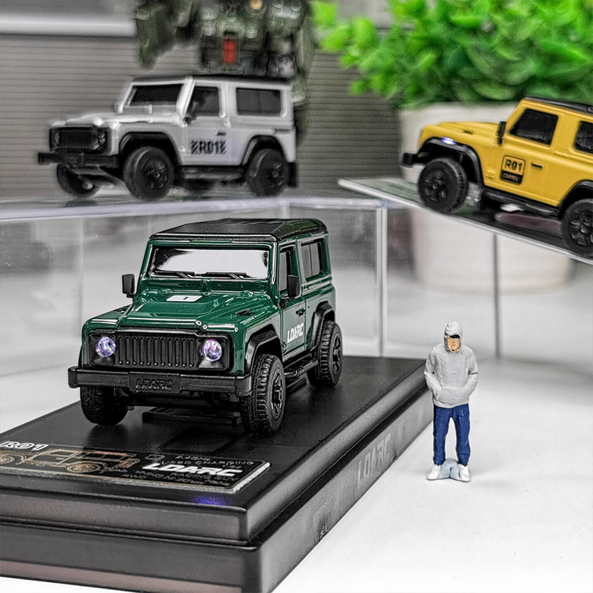 LDARC R01 1/64 Scale 2.4G RC Electric Mini Climbing Car Model with Interactive Light Set - Razordon