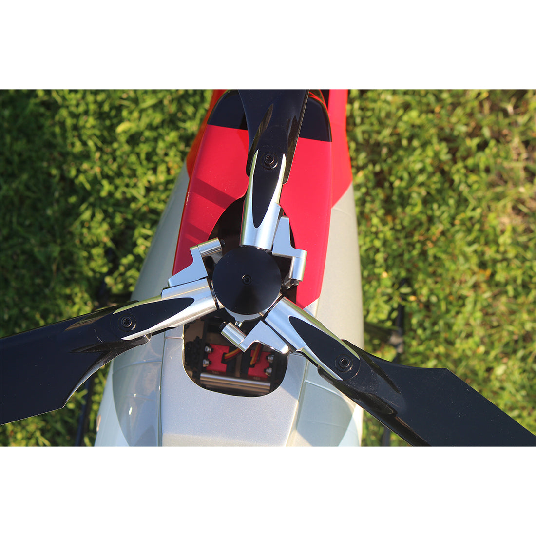 FLISHRC Eurocopter AS350 500-Class 2.4G 6CH Scale RC Helicopter Model with L7 Flight Controller and 4-Mode Positioning GPS RTF