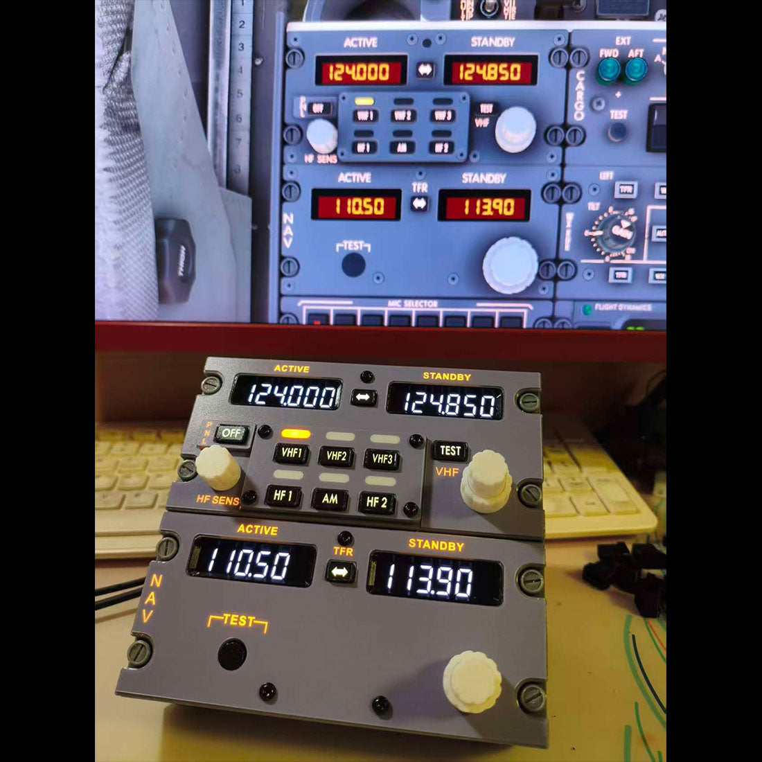 Hoowalt B737 1:1 COCKPIT Radio Tuning Panel - RAZORDON