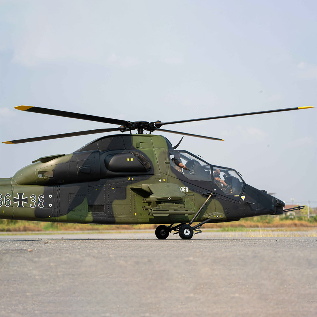 RAZORDON EC665 Eurocopter Tiger 700-Class 2.4G 6CH Scale RC Helicopter