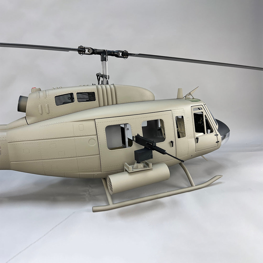 RAZORDON UH-1D Huey 800-Class 2.4G 6CH Scale RC Helicopter