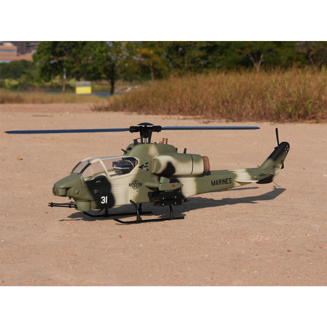 WOLFBUSH&ROBAN AH-1W Cobra 470-Class 2.4G 6CH Dual-Rotor RC Military Helicopter Model with GPS Positioning, Synchronized Turret & Left/Right-Hand Control RTF