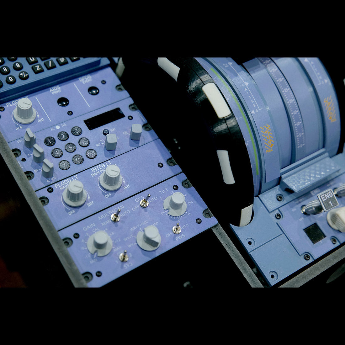 Rowsfire A113 1/1 Scale A32X/A33X/A35X CKPT-LT+DFOR+ATC Integrated Panel - RAZORDON