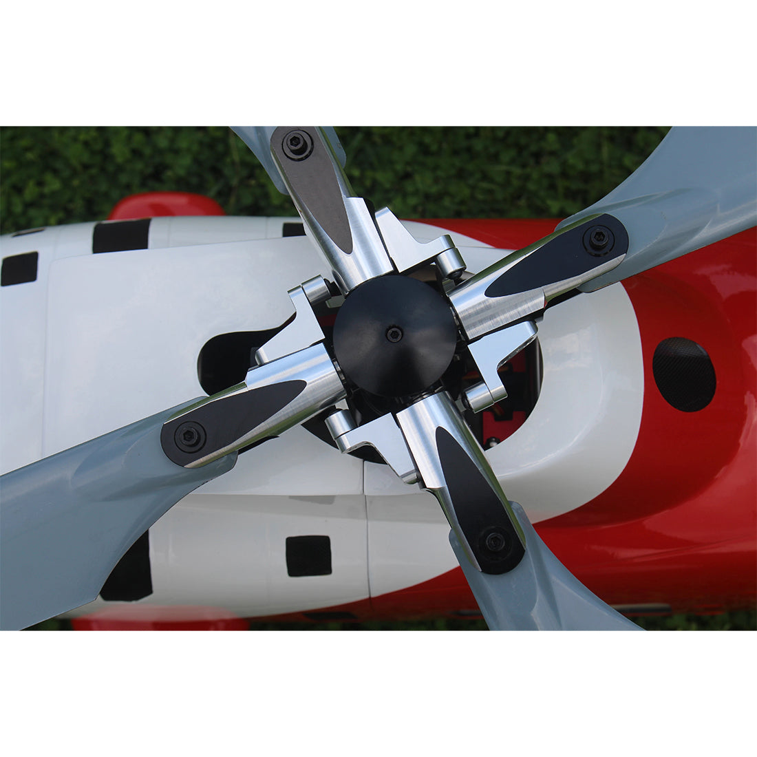 FLISHRC Agusta A109 500-Class 2.4G 6CH Scale RC Helicopter Model with L7 Flight Controller and 4-Mode Positioning GPS RTF