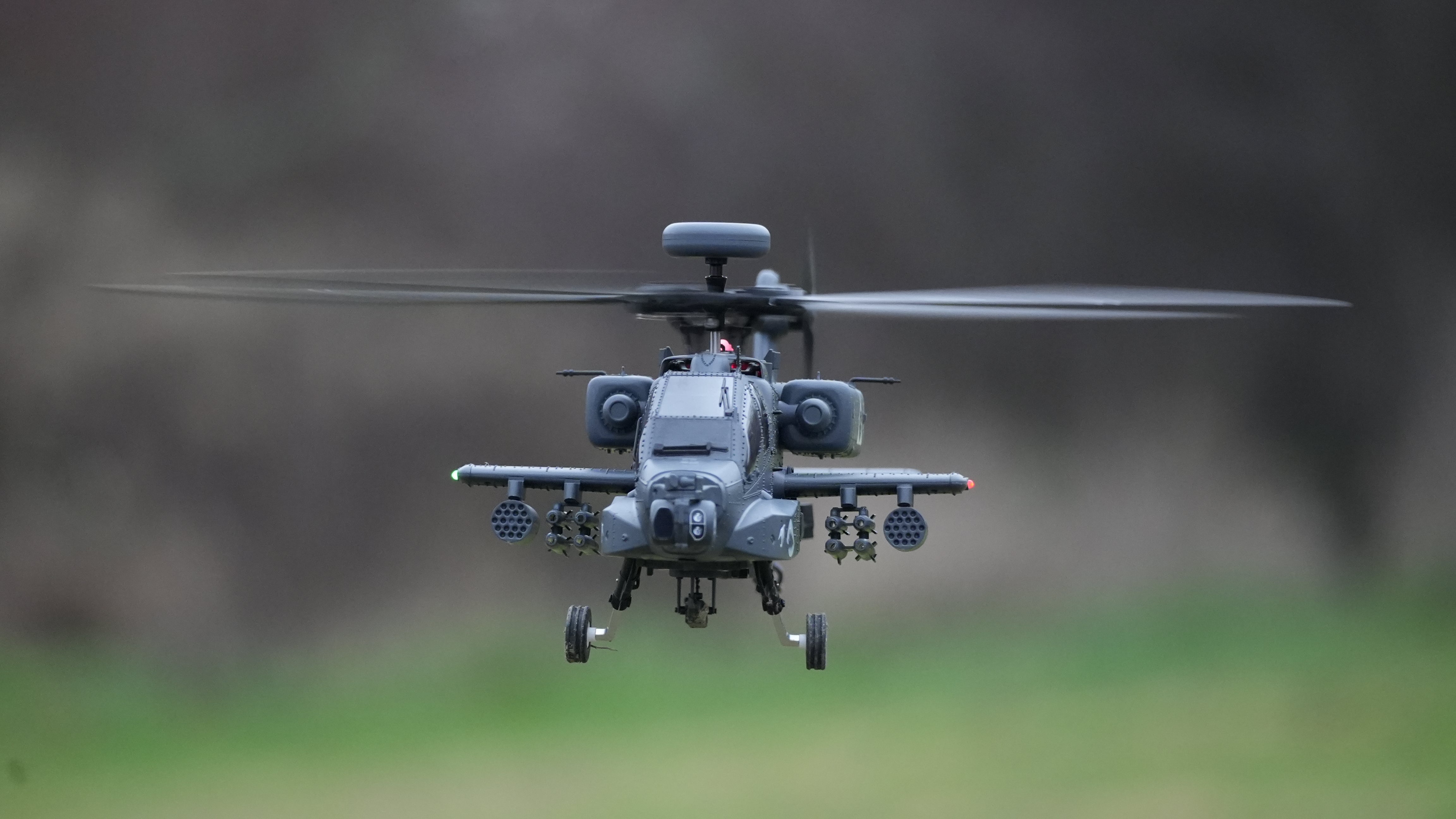 AH64　アパッチ　GPS　ラジコンヘリコプター　[Yuxiang F11S] YuXiang F11S Apache AH-64 GPS Stabilized RC Helicopter