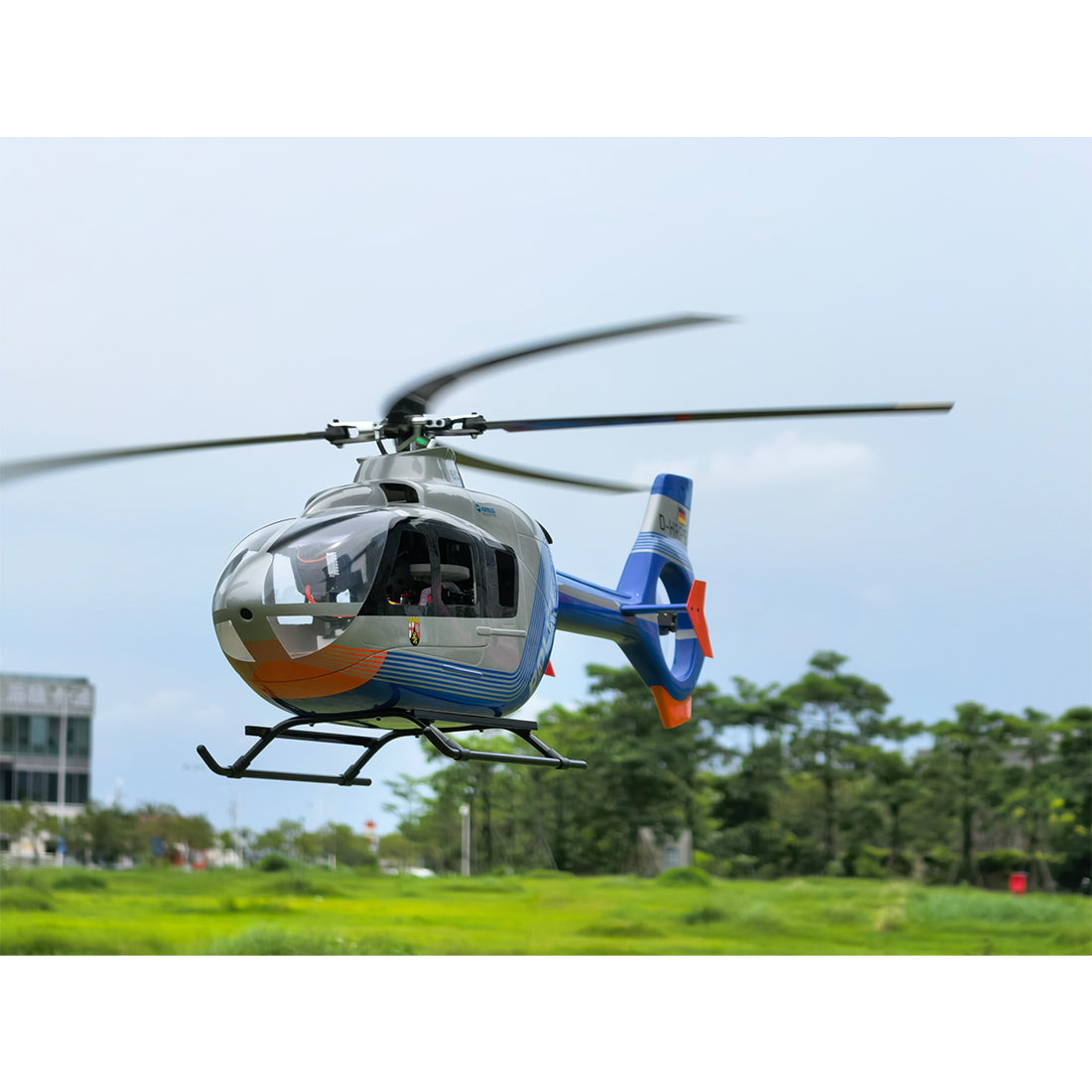 FLISHRC FL500 EC135 500-Class 2.4GHz 6CH Scale RC Helicopter – L7 Flight Controller, 4-Mode GPS Positioning RTF