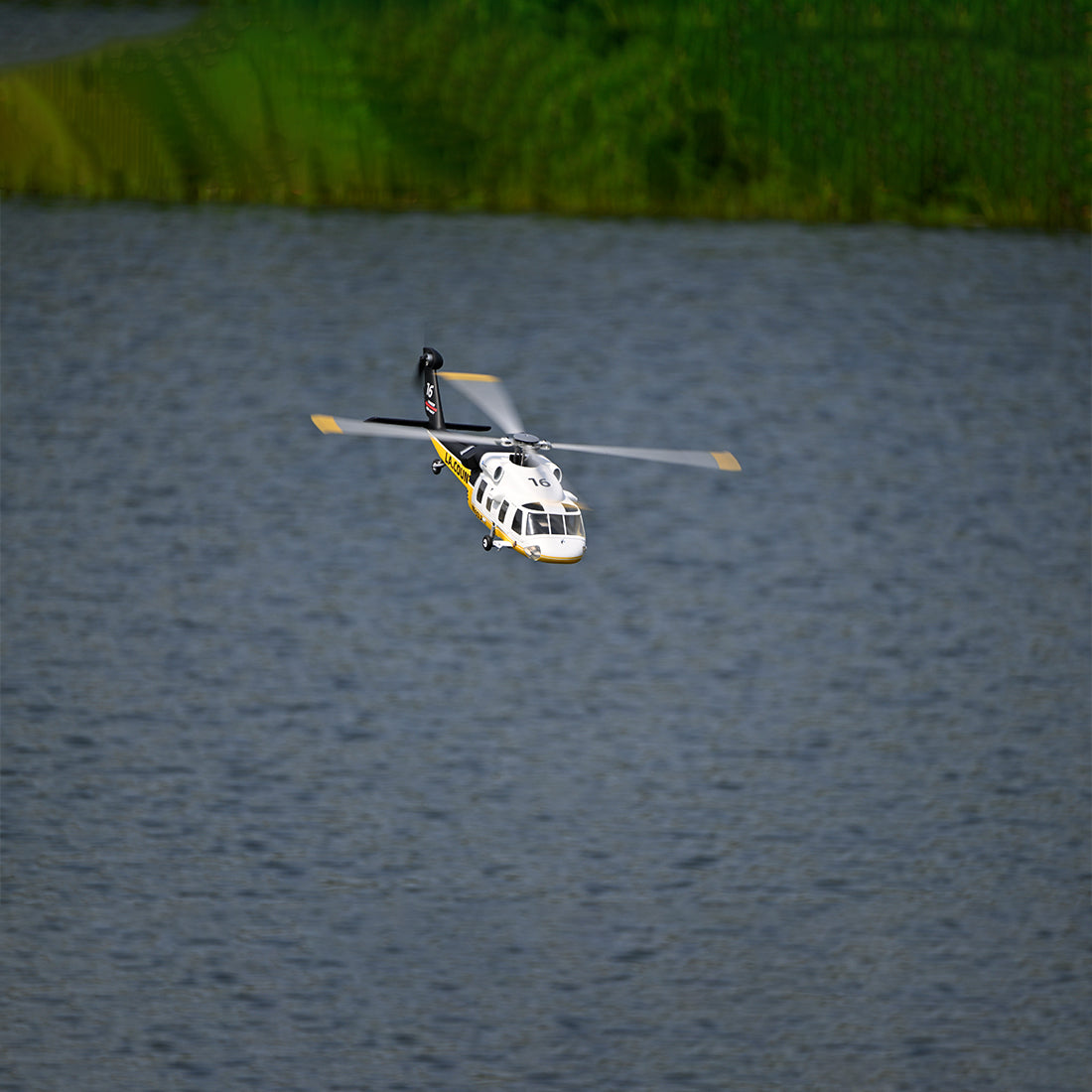 FLYWING UH-60L Black Hawk 470-Class RC Helicopter, 2.4GHz 6CH Scale Military Helicopter with ACE Flight Controller, GPS Positioning & Quick-Release Blades, RTF