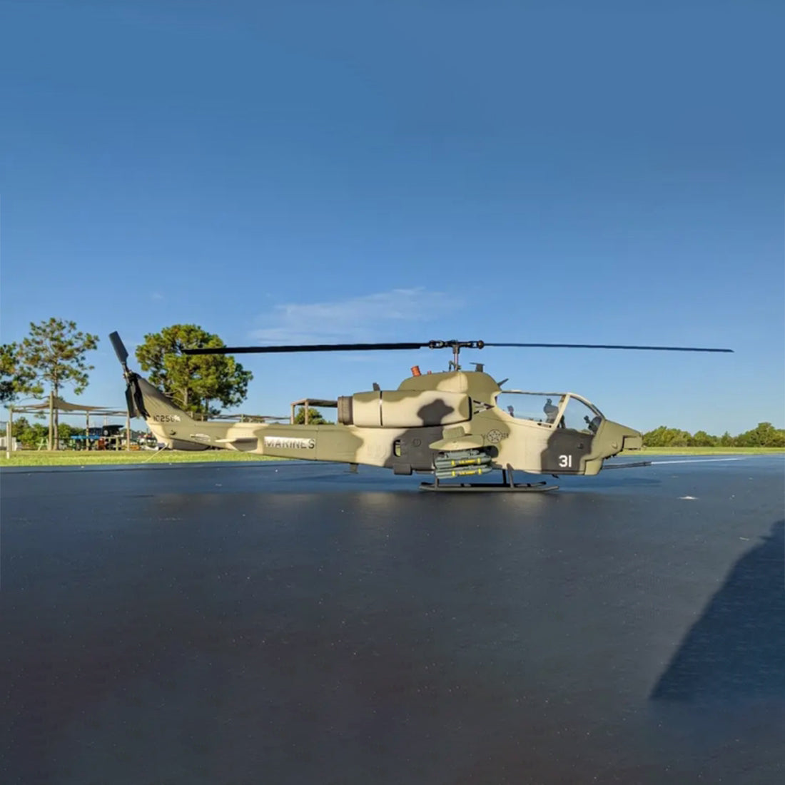 ROBAN AH-1 Cobra 700-Class 2.4G 6CH Scale RC Helicopter with H1 PRO Flight Controller, GPS Position Hold, Auto Hover & One-Key Return RTF