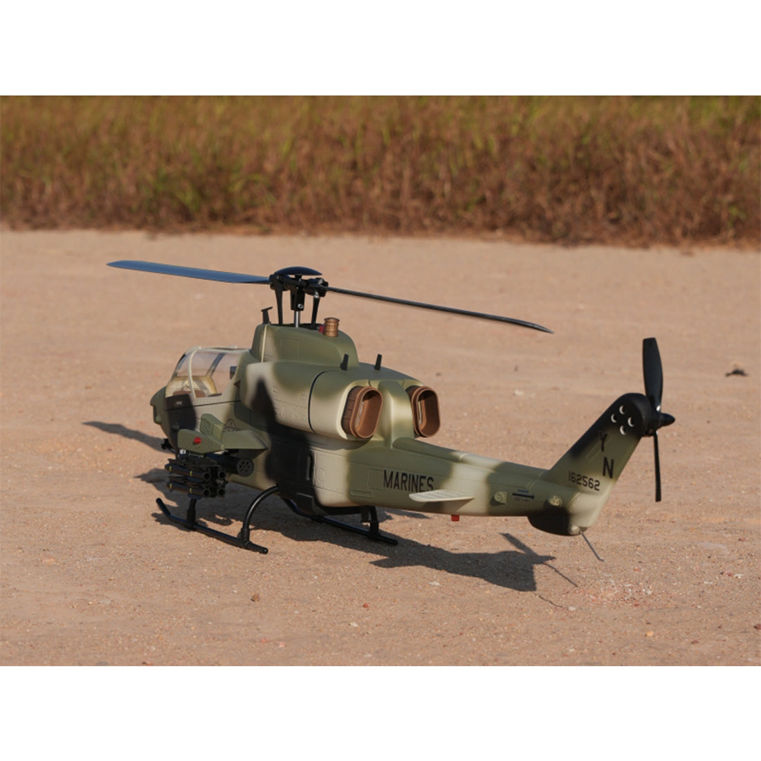 WOLFBUSH&ROBAN AH-1W Cobra 470-Class 2.4G 6CH Dual-Rotor RC Military Helicopter Model with GPS Positioning, Synchronized Turret & Left/Right-Hand Control RTF