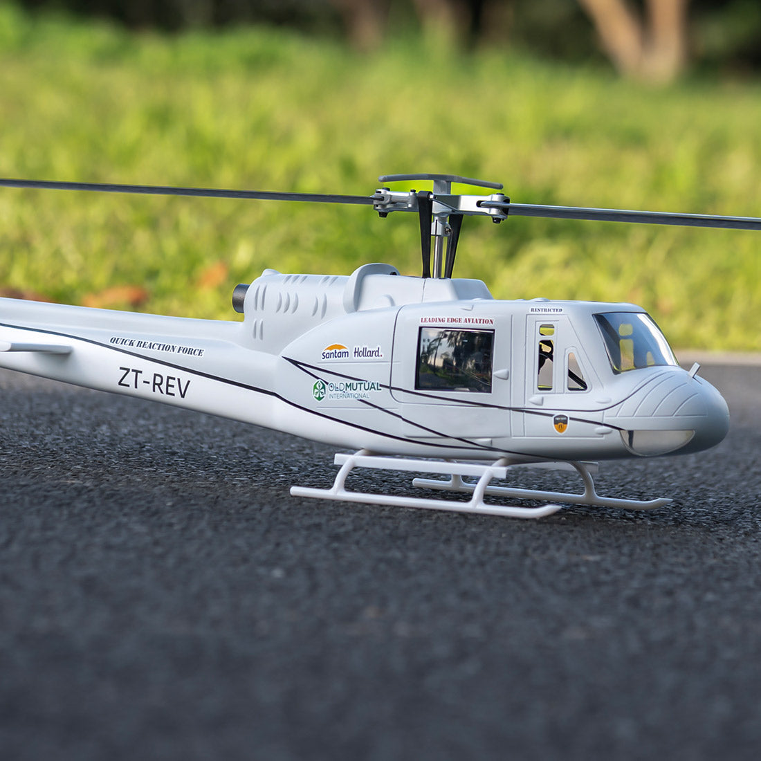 FLY WING UH-1 V4 Upgrade Version Class 470 6CH Brushless Motor GPS Fixed Point Altitude Hold Scale RC Helicopter With H1 Flight Controller - razordon